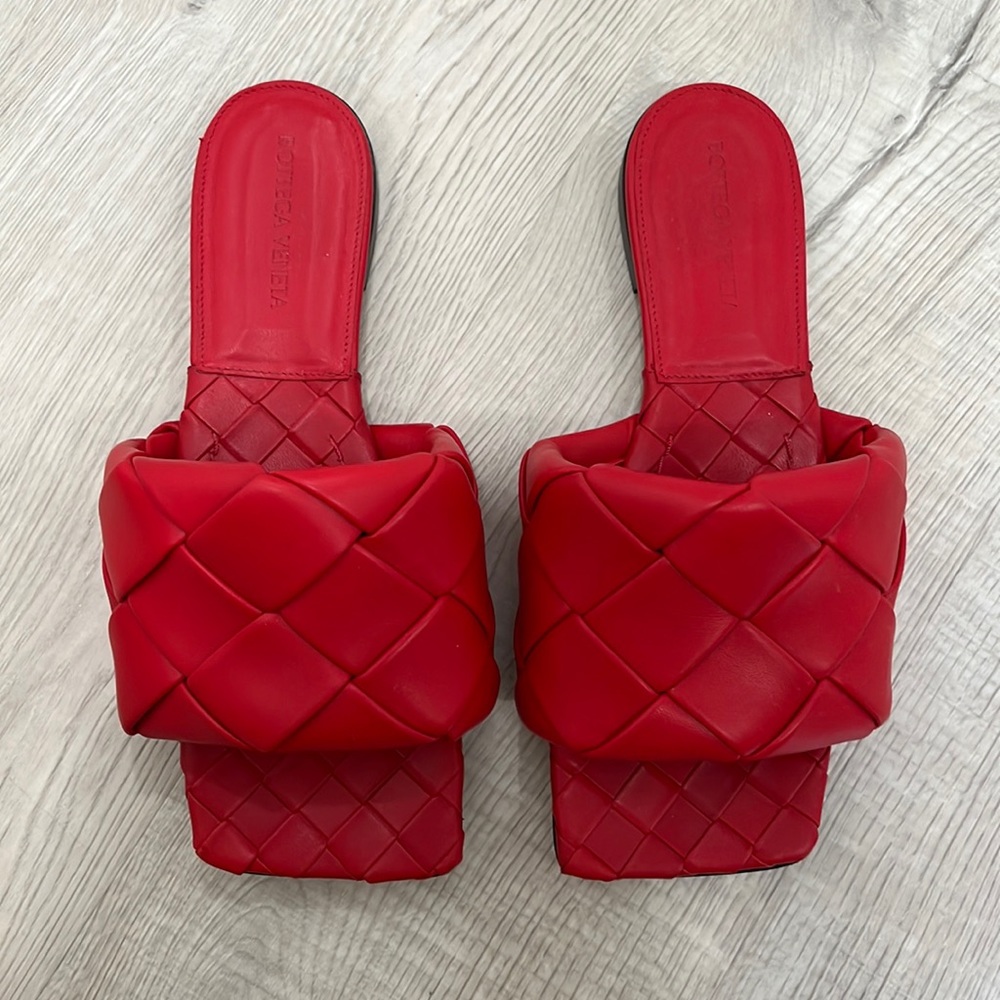 Bottega Veneta sandals